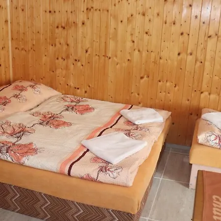 Hotel u Nádraží Lanžhot Exteriér fotografie