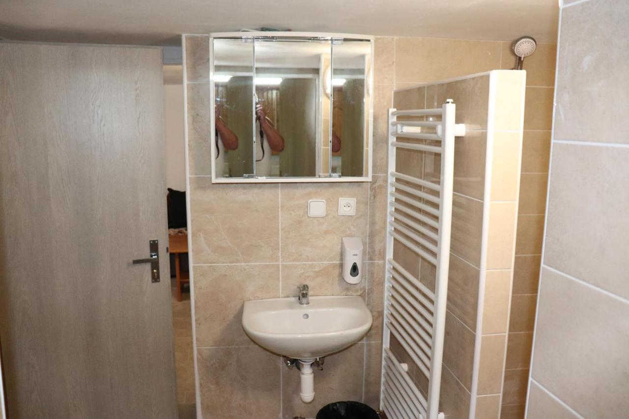 U Nadrazi Hotel