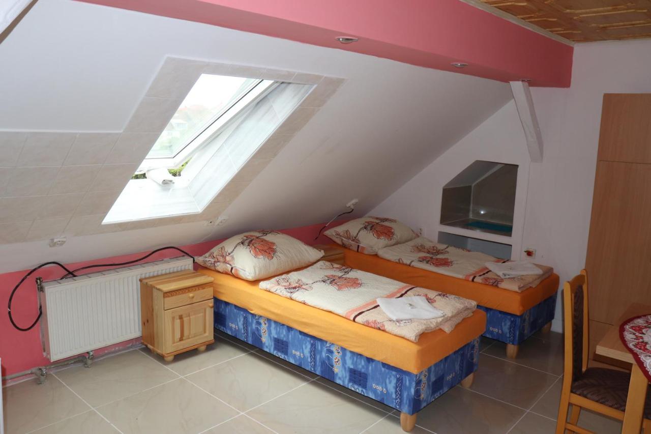 U Nádraží 3* Lanžhot