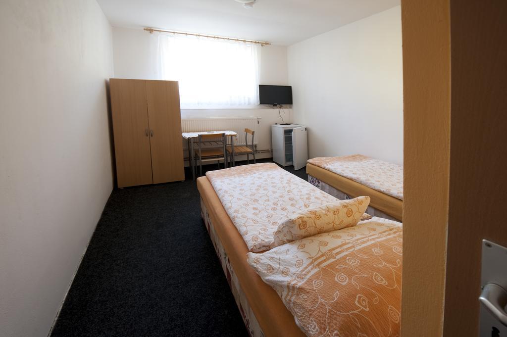 U Nádraží Hotel 3*